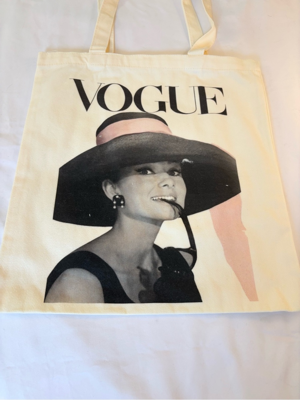 Breakfast at Tiffany’s Audrey Hepburn Cream Canvas Tote with Black & Pink Print - Picture 2 of 6